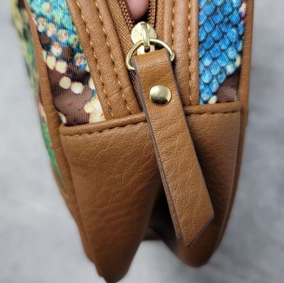 Nicole Miller | Colorful Snakeskin Print Zipper Makeup Bag - Picture 4 of 6